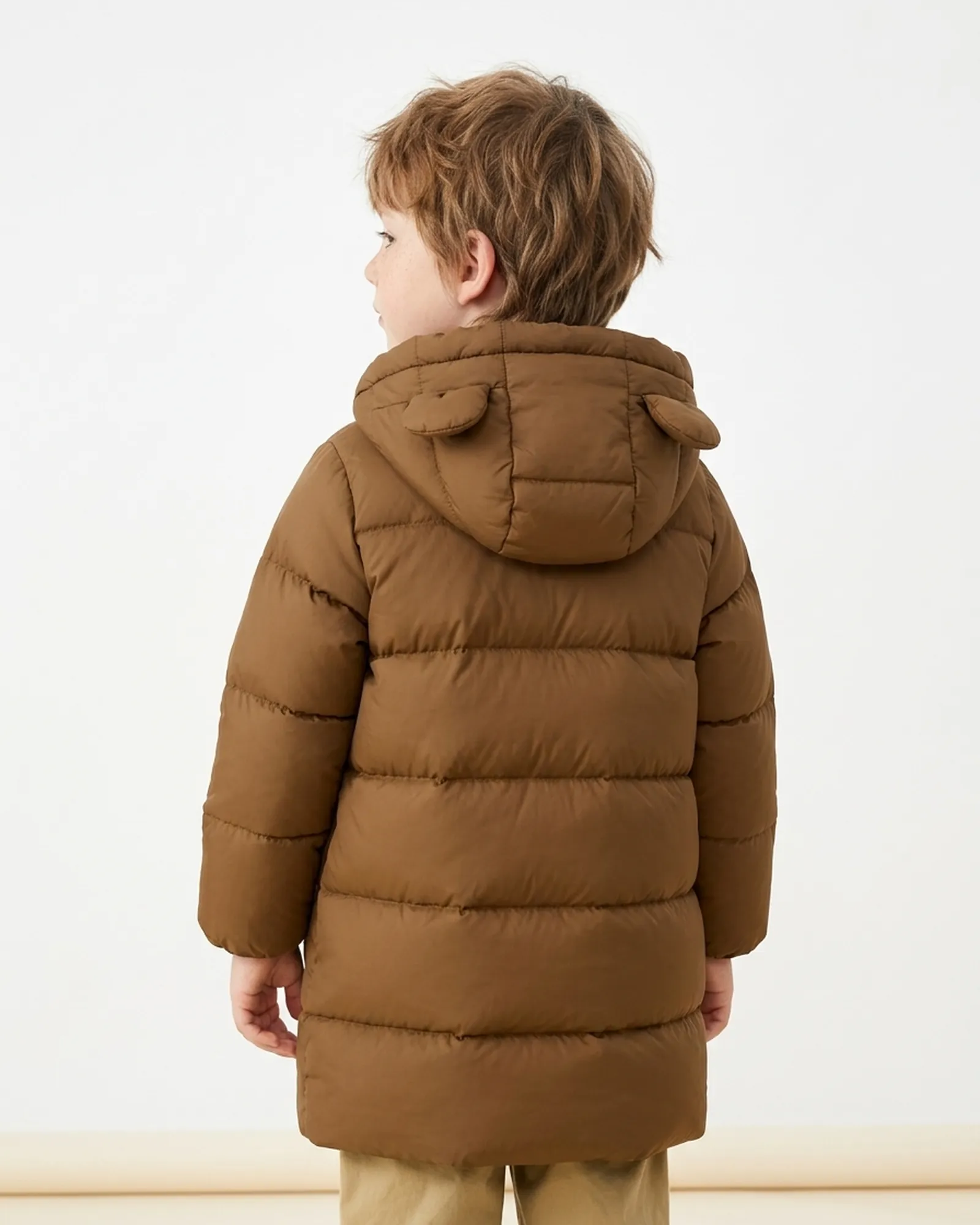 Doudoune à capuche Ours — Soignée sous tous les angles