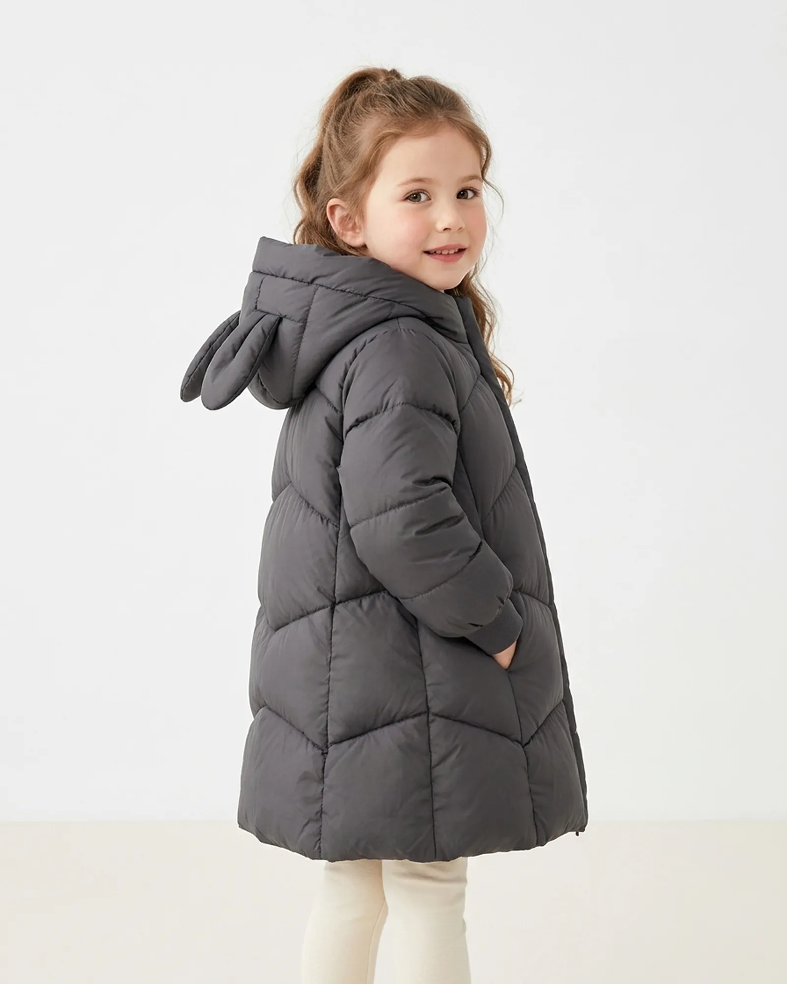 Doudoune longue Oreilles de lapin — Des proportions justes